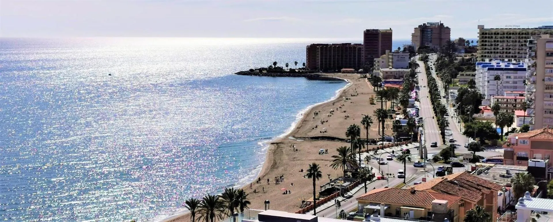 Benalmadena Front Line Sea View 1 Bedroom Large Apartment 0*,  Spain