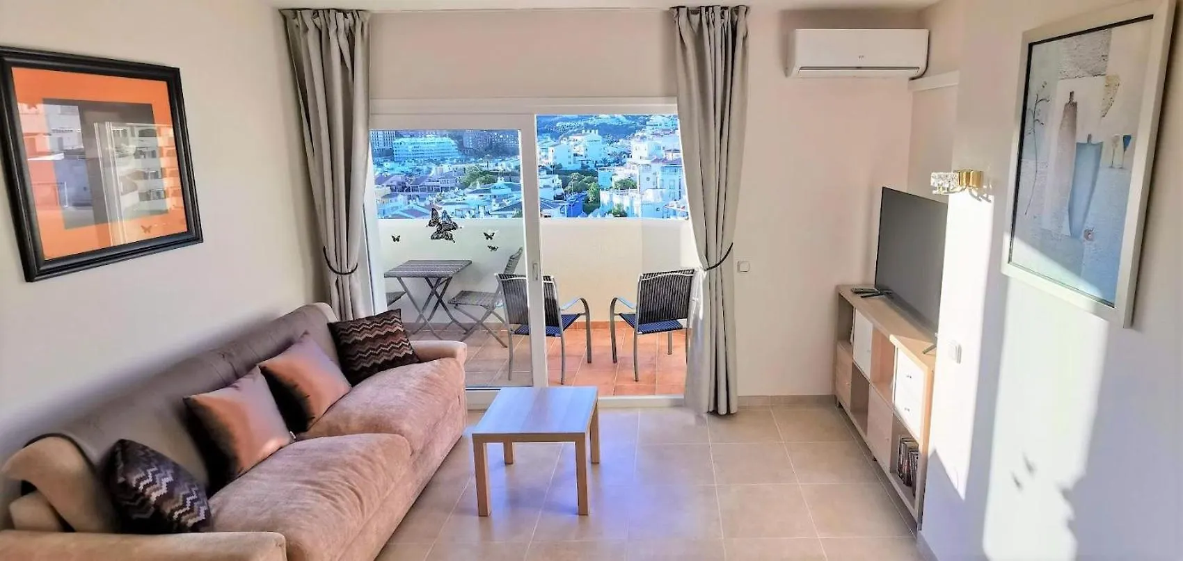 Benalmadena Front Line Sea View 1 Bedroom Large Apartment 0*,